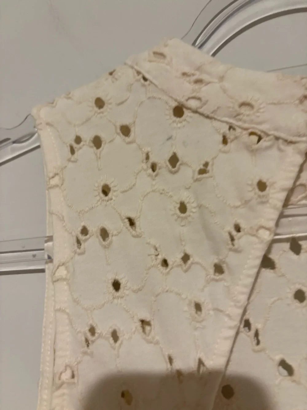 Free People Eyelet Keyhole Tank Top Ivory size Large - Picture 8 of 8